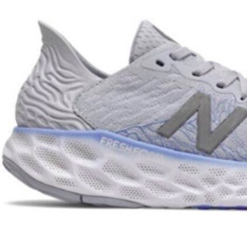 NEW New Balance Womens Fresh Foam Stunning Running Shoe Sz 6 white